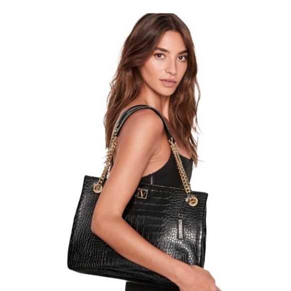Victoria's Secret Handbags - • LAST ONE• 🆕 VS || shoulder tote